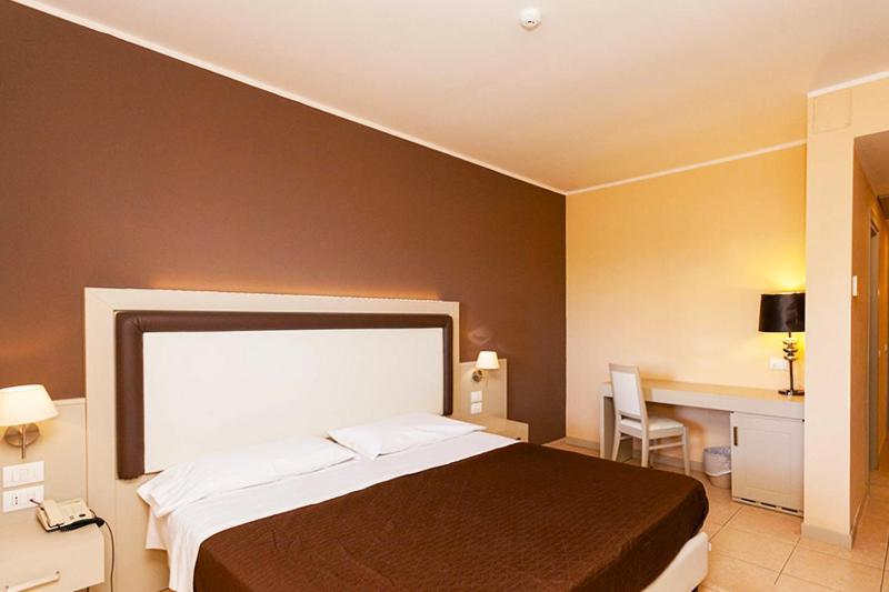 Vale-Mare-Tropea Hotell Eksteriør bilde